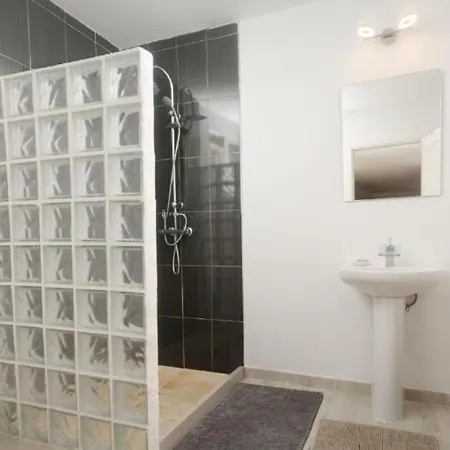 Mirzolita Appartement
